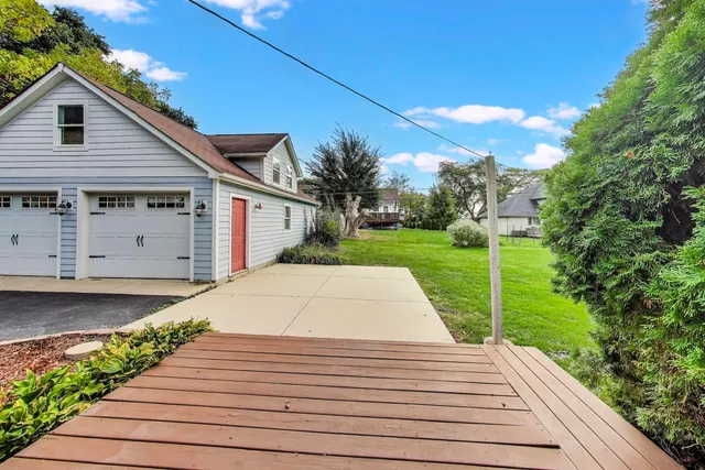 $375,000 | 7339 South Park Avenue, Burr Ridge, IL 60527