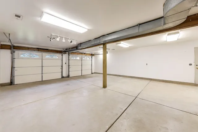 $375,000 | 7339 South Park Avenue, Burr Ridge, IL 60527