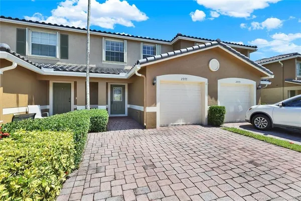 $318,999 | 2977 Southeast Lexington Lakes Drive, Stuart, FL 34994