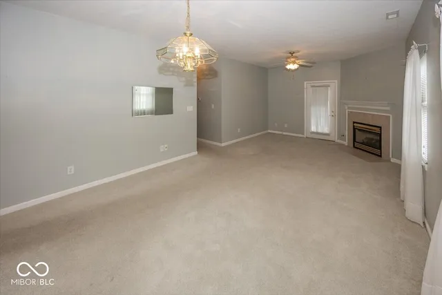 $279,900 | 1594 Stonewall Drive, Greenfield, IN 46140