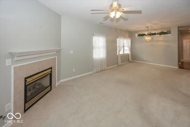 $279,900 | 1594 Stonewall Drive, Greenfield, IN 46140