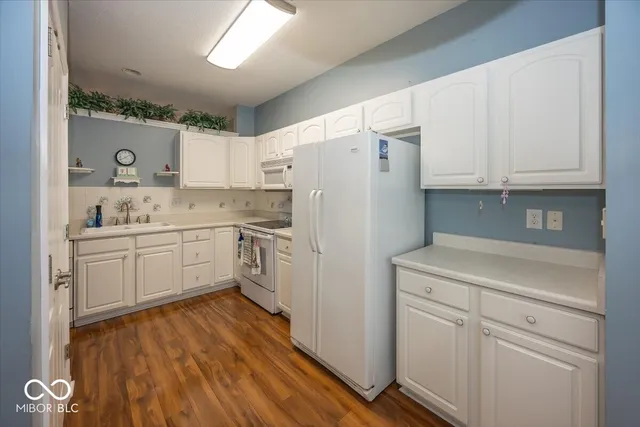 $279,900 | 1594 Stonewall Drive, Greenfield, IN 46140