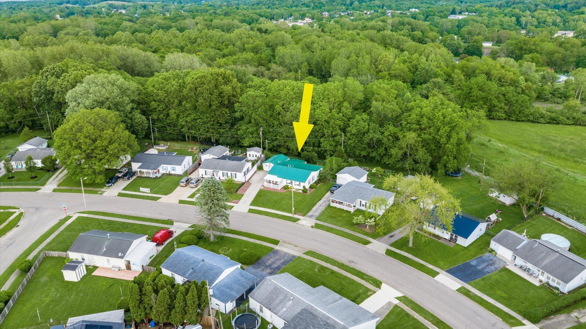 524 Ridgefield Road Newark, OH 43055 - Photo 32 of 33 38-z 524 Ridgefield Rd071-2 Arrow