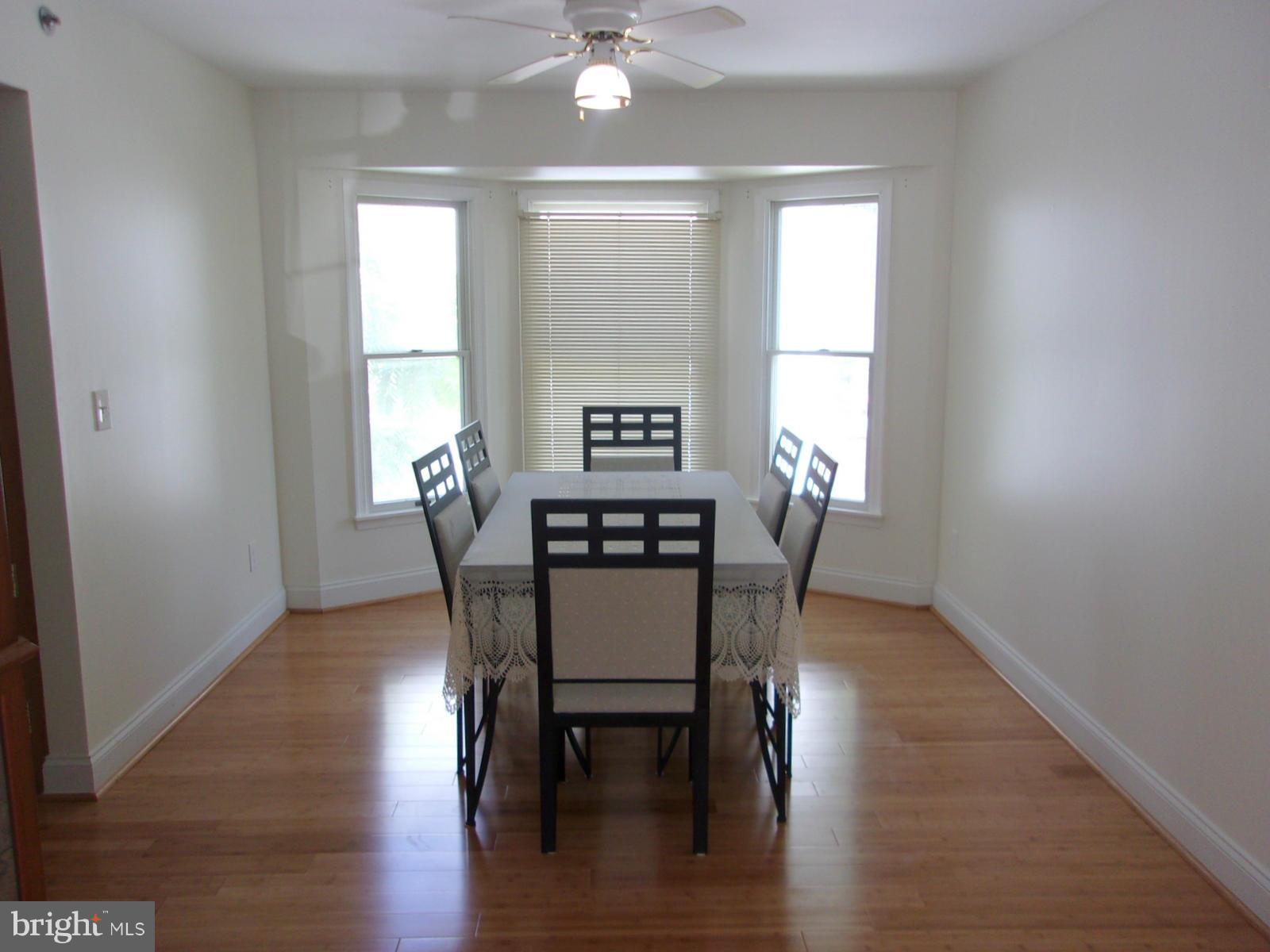 12 Perry Ridge Court Baltimore, MD 21237 - Photo 7 of 20 Dining Room