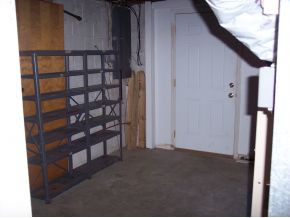 104 Robin Road Bristol, TN 37620 - Photo 17 of 19 Storage and furnace room