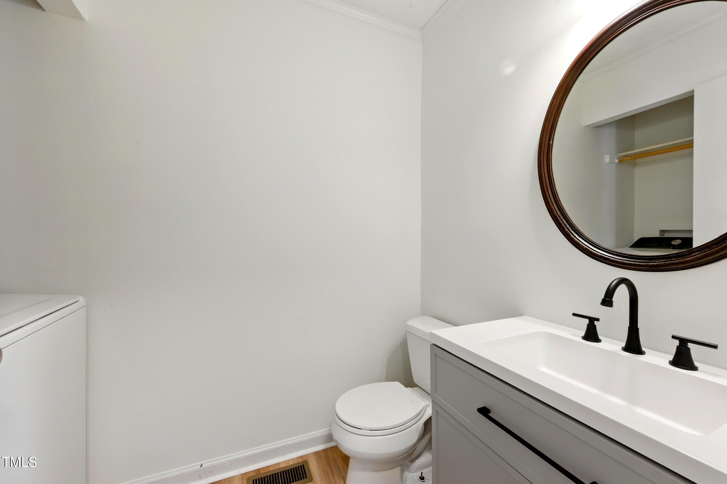 109 Virginia Place Cary, NC 27513 - Photo 15 of 24 14_rg1_7503