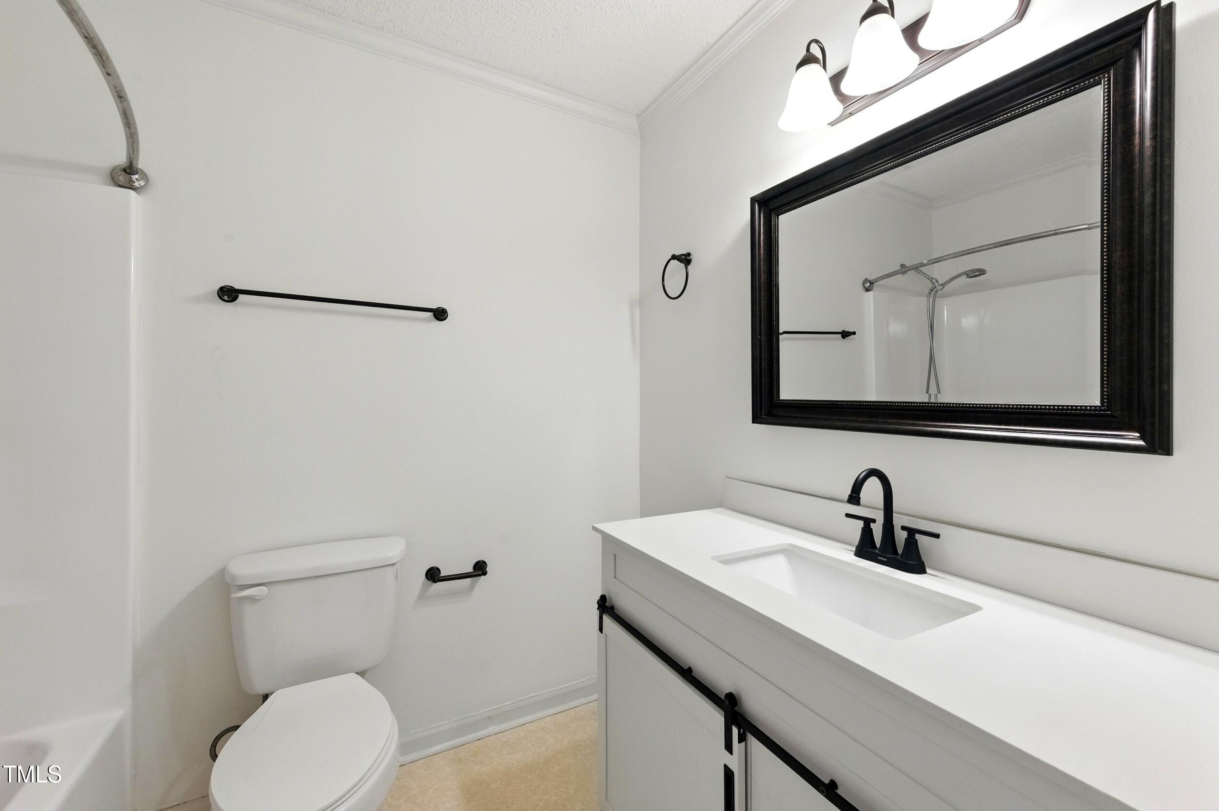 109 Virginia Place Cary, NC 27513 - Photo 21 of 24 17_rg1_7512