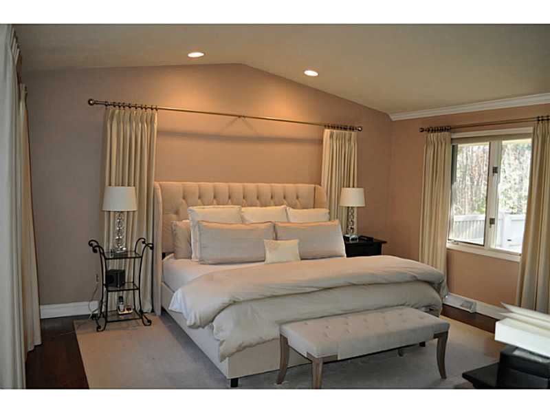6 Wingate Road Lincoln, RI 02865 - Photo 13 of 17 Master Bedroom.