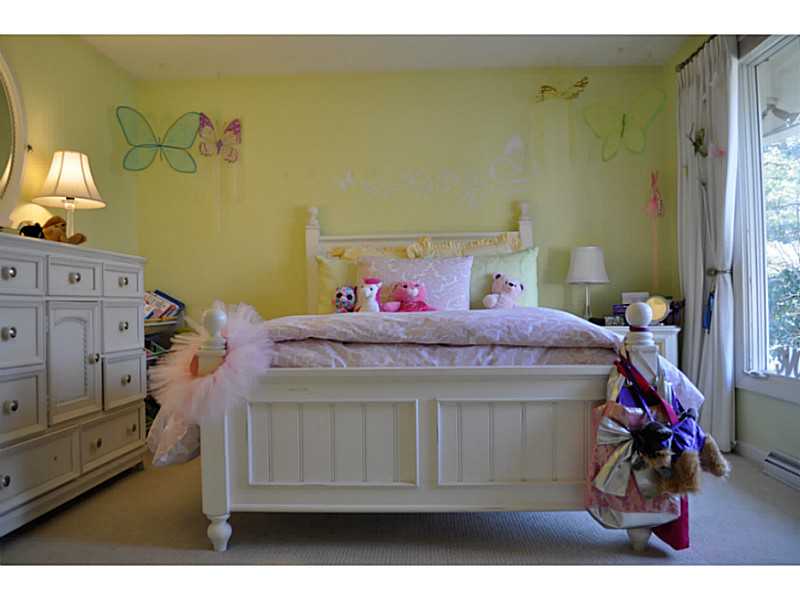 6 Wingate Road Lincoln, RI 02865 - Photo 16 of 17 Bedroom.