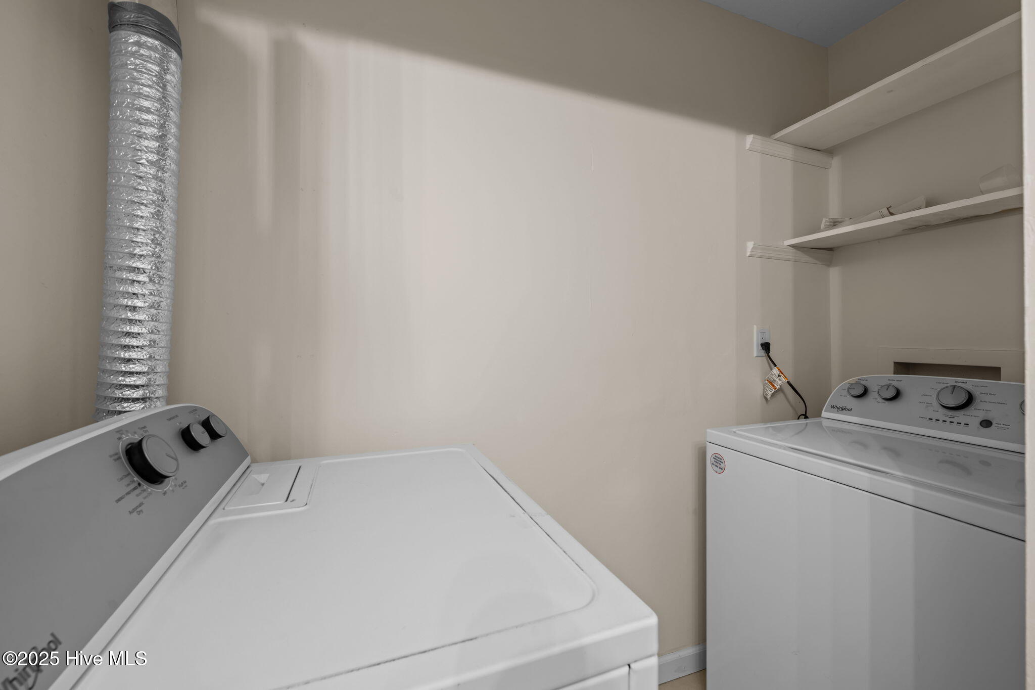 32 Quarterdeck Townes New Bern, NC 28562 - Photo 11 of 38 22-web-or-mls-DSC_3486