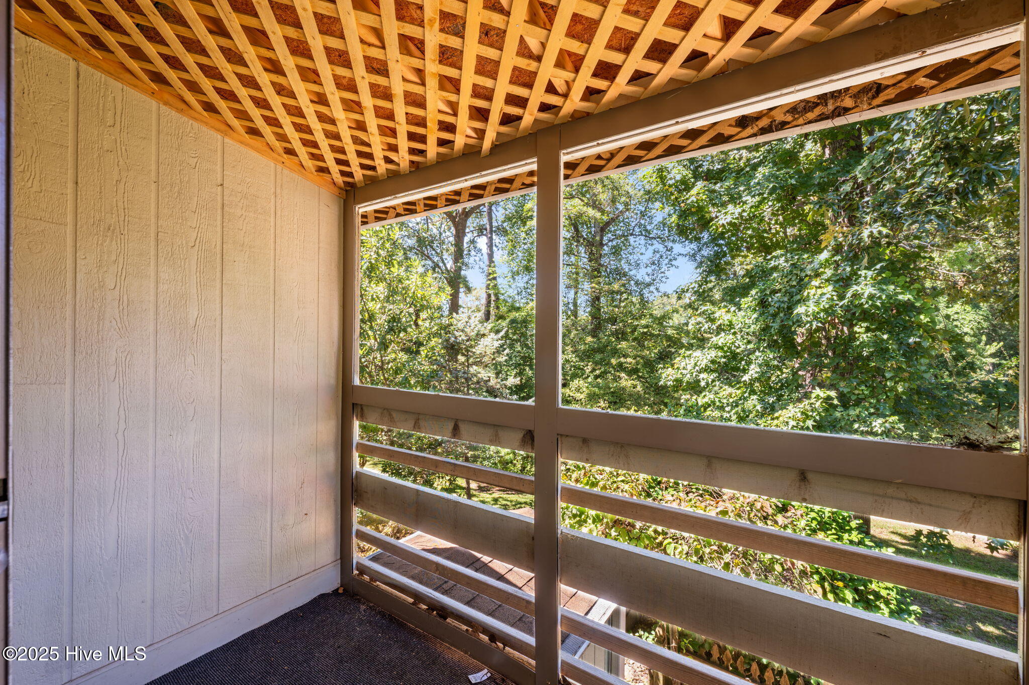 32 Quarterdeck Townes New Bern, NC 28562 - Photo 13 of 38 24-web-or-mls-DSC_3492