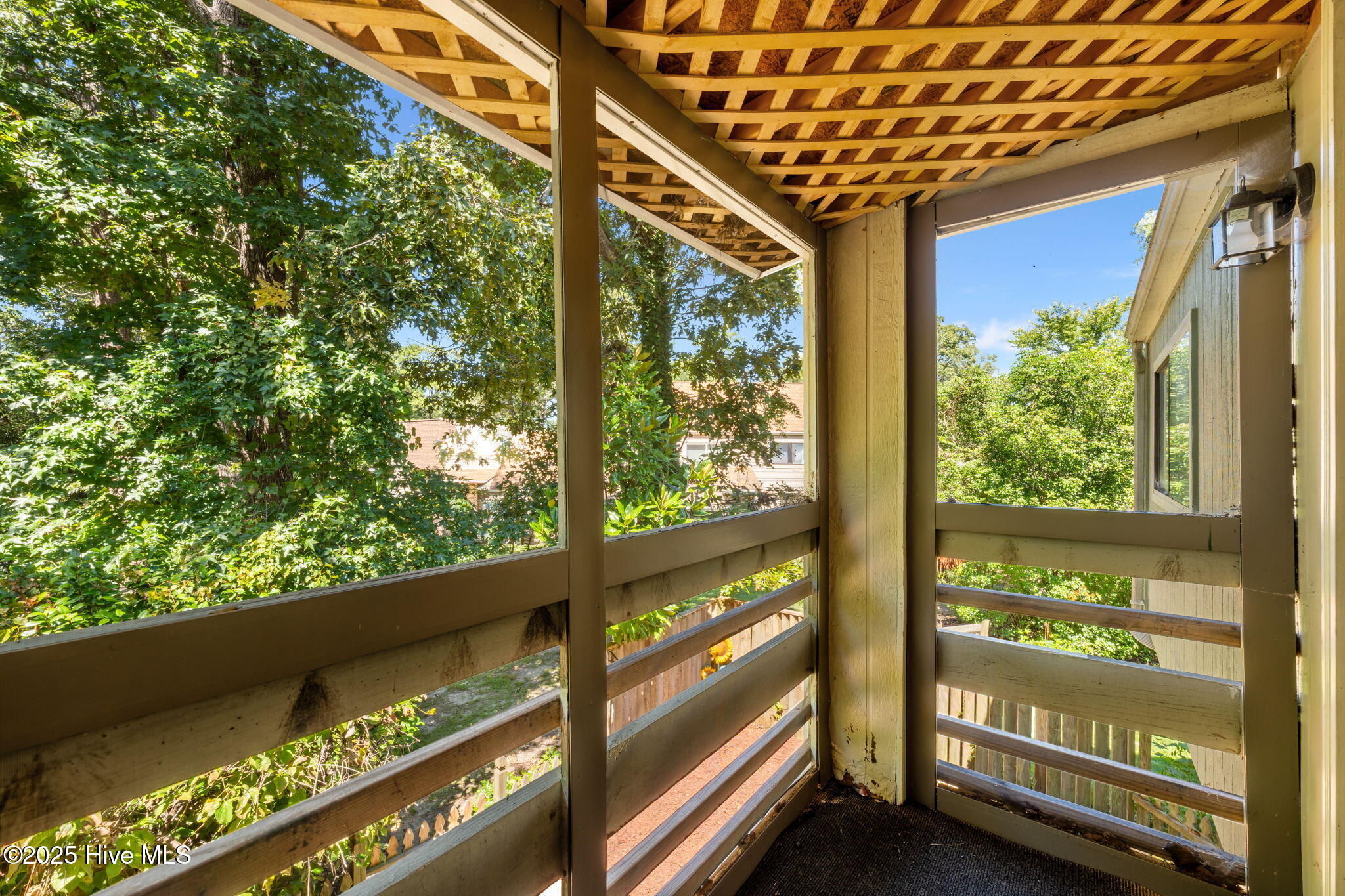 32 Quarterdeck Townes New Bern, NC 28562 - Photo 14 of 38 25-web-or-mls-DSC_3495