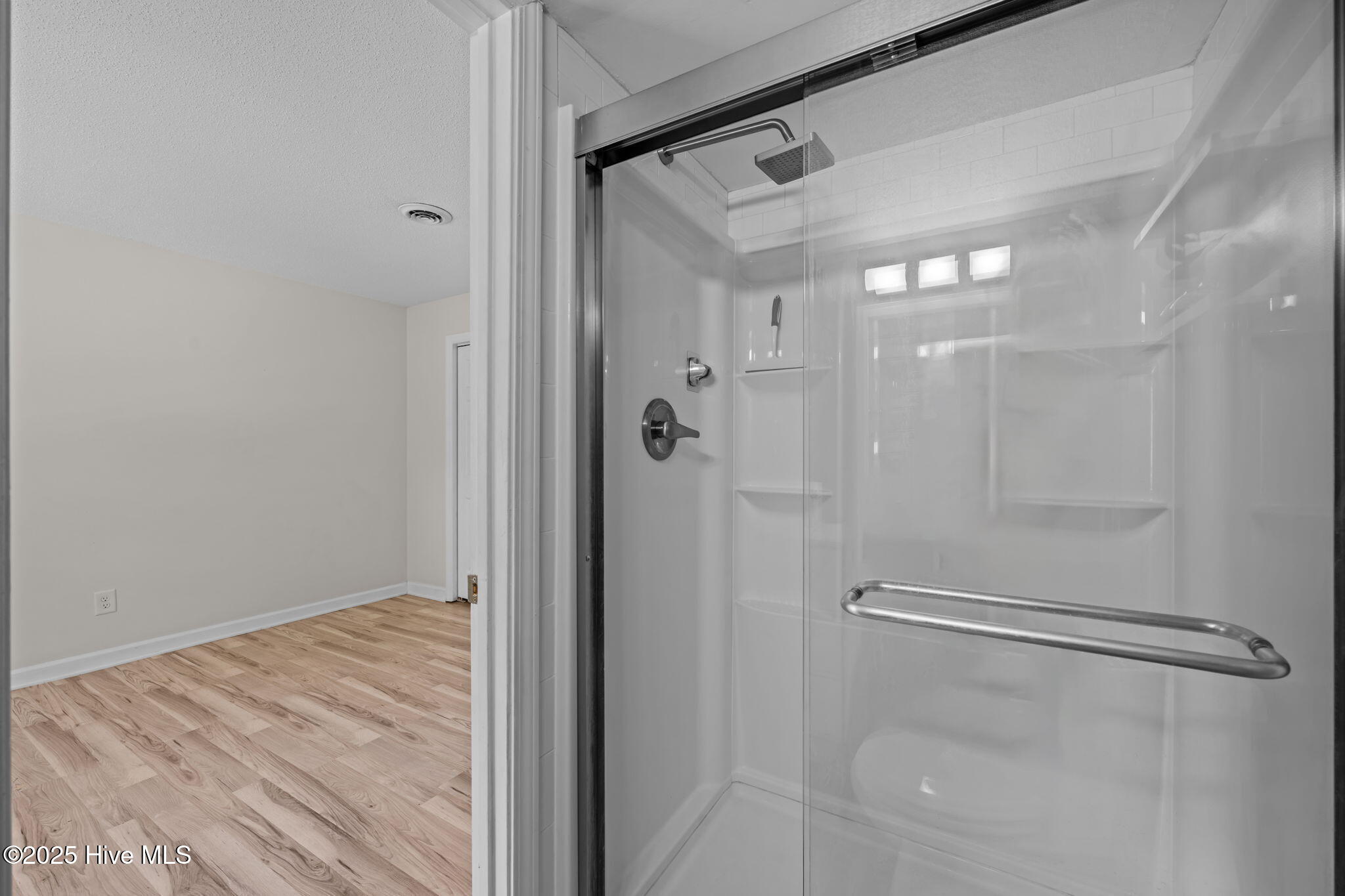 32 Quarterdeck Townes New Bern, NC 28562 - Photo 19 of 38 30-web-or-mls-DSC_3510