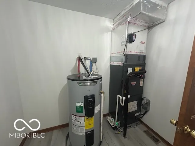 $354,900 | 7624 Quail Ridge Drive North, Plainfield, IN 46168