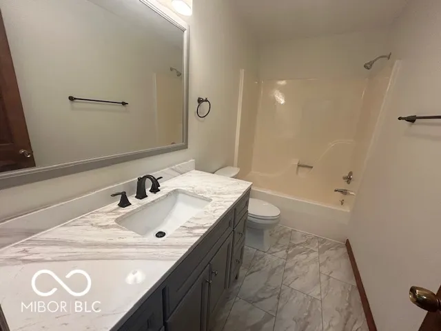 $354,900 | 7624 Quail Ridge Drive North, Plainfield, IN 46168