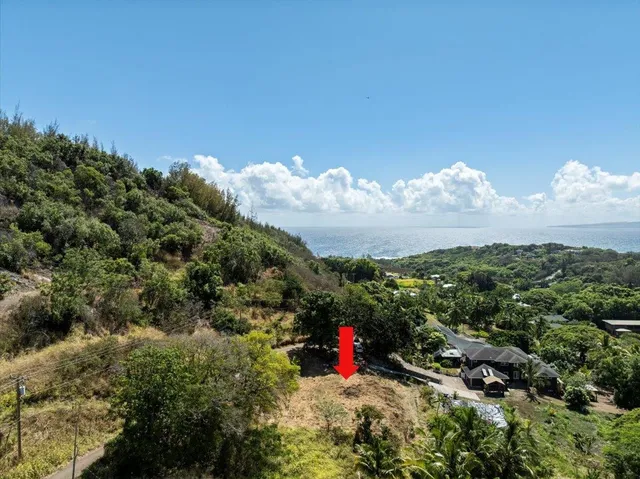 $530,000 | 182 River Road, Wailuku, HI 96793