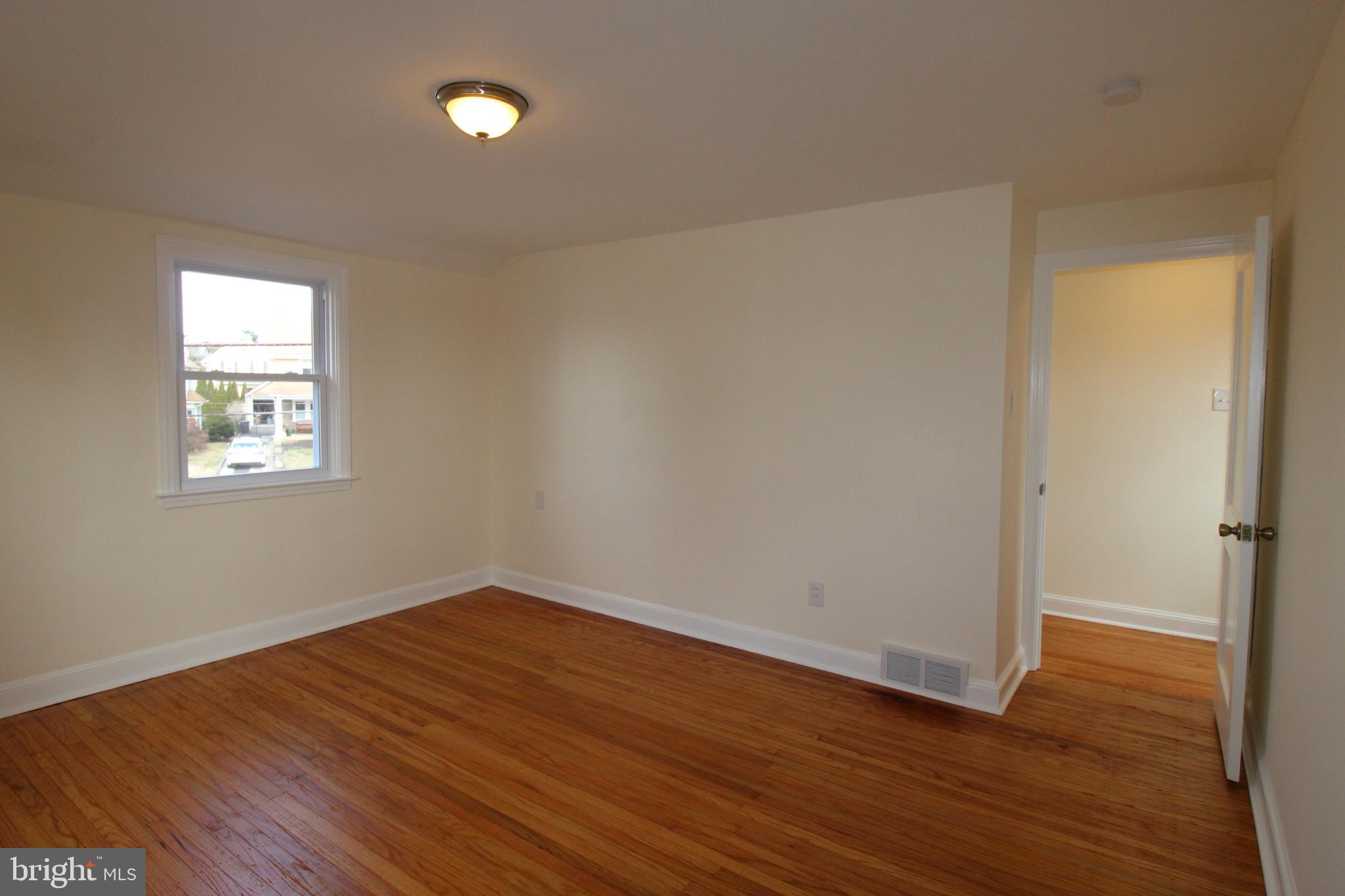 415 East Manoa Road Havertown, PA 19083 - Photo 12 of 22