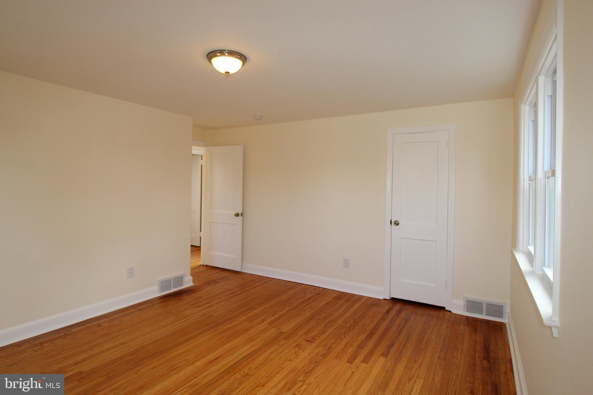 415 East Manoa Road Havertown, PA 19083 - Photo 13 of 22