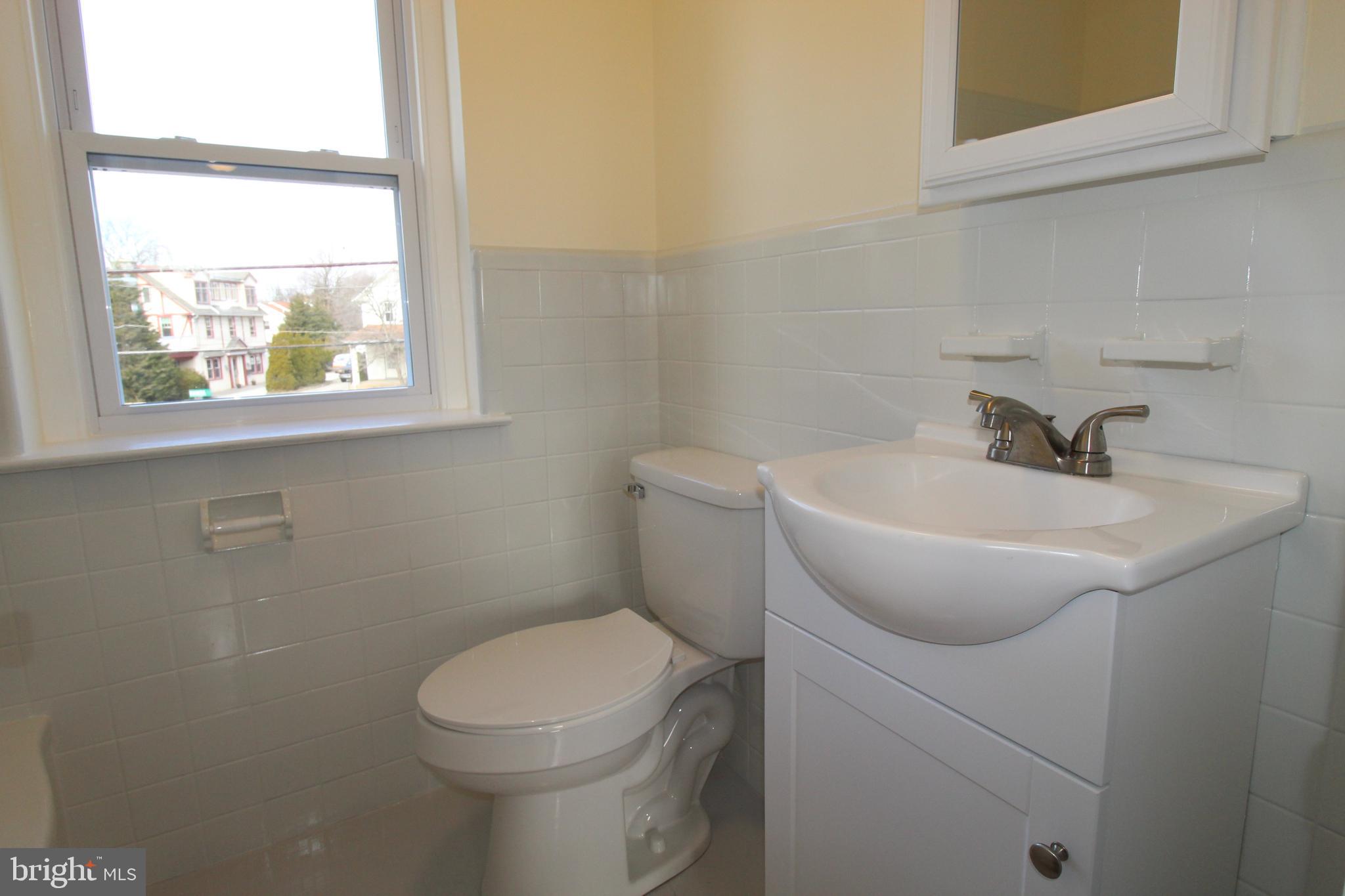 415 East Manoa Road Havertown, PA 19083 - Photo 19 of 22