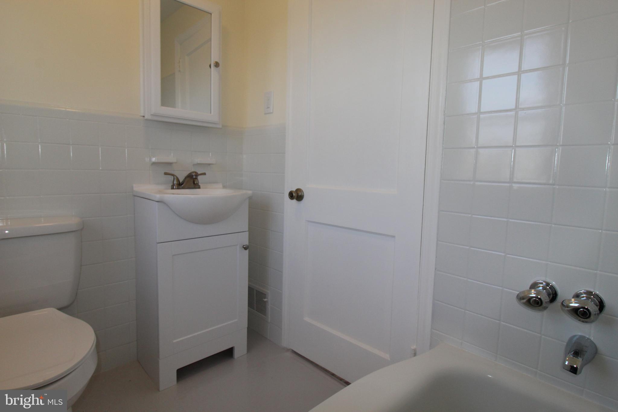 415 East Manoa Road Havertown, PA 19083 - Photo 20 of 22
