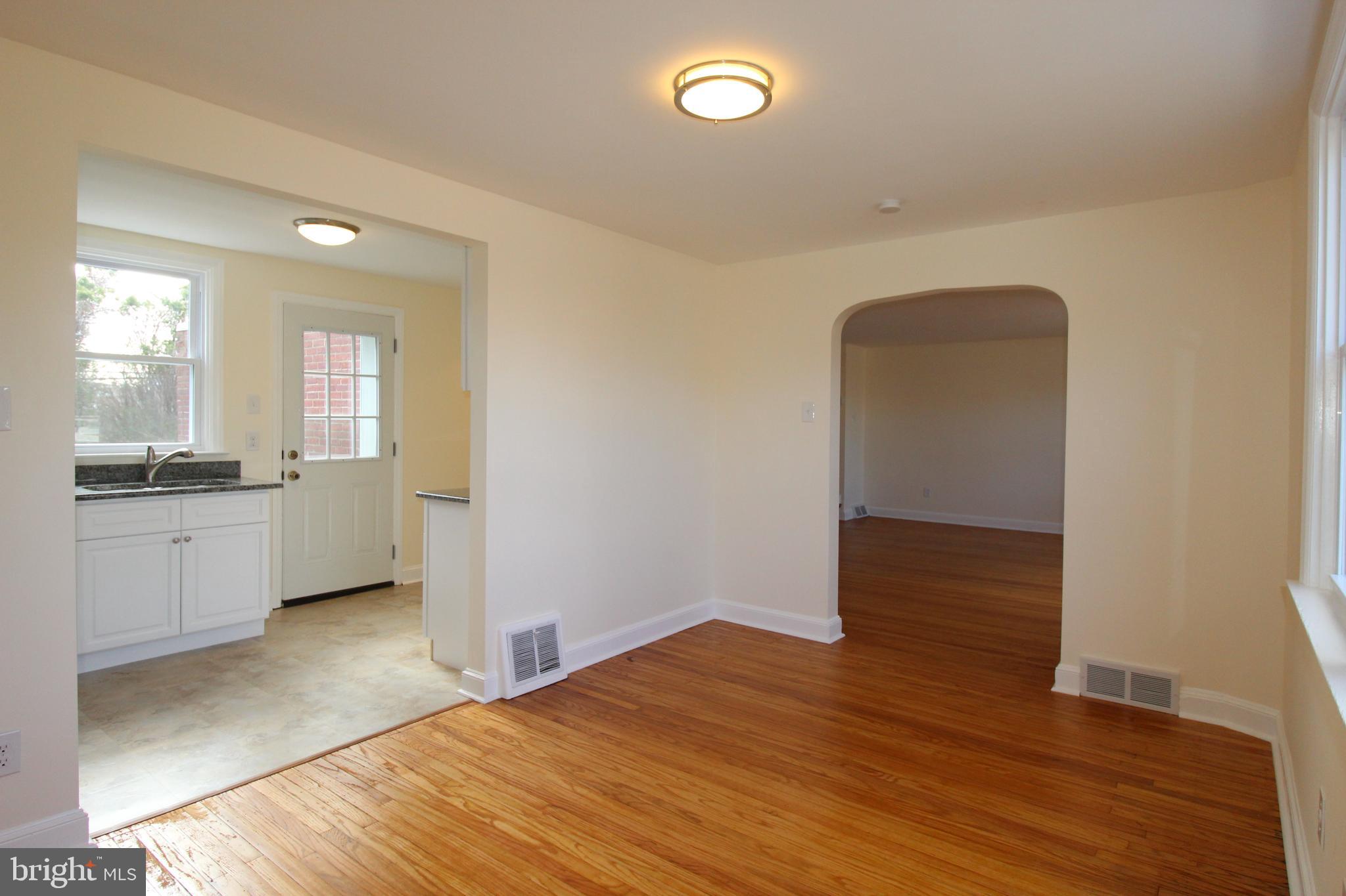 415 East Manoa Road Havertown, PA 19083 - Photo 7 of 22