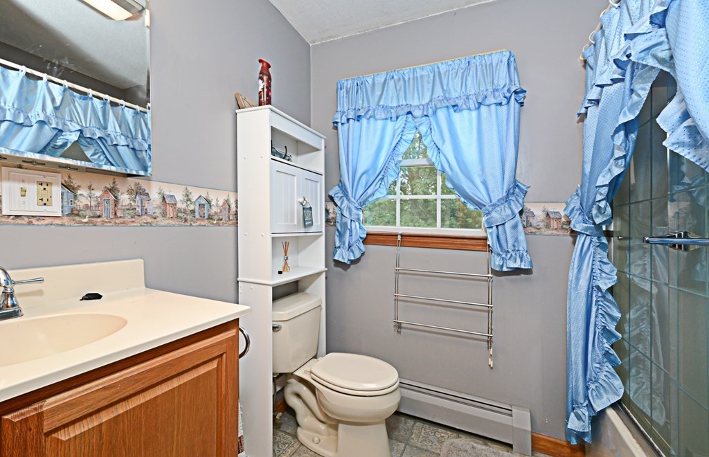 65 Washington Road Brimfield, MA 01010 - Photo 17 of 30