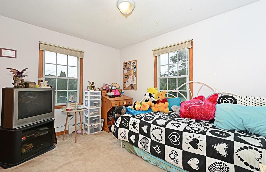 65 Washington Road Brimfield, MA 01010 - Photo 18 of 30