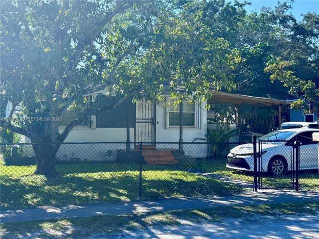 $1,850 | 680 Northeast 136th Street, North Miami, FL 33161