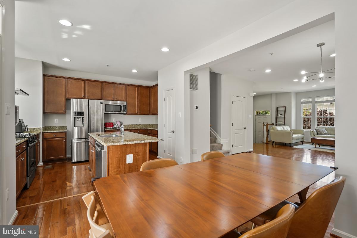 9836 Solar Course Laurel, MD 20723 - Photo 11 of 43