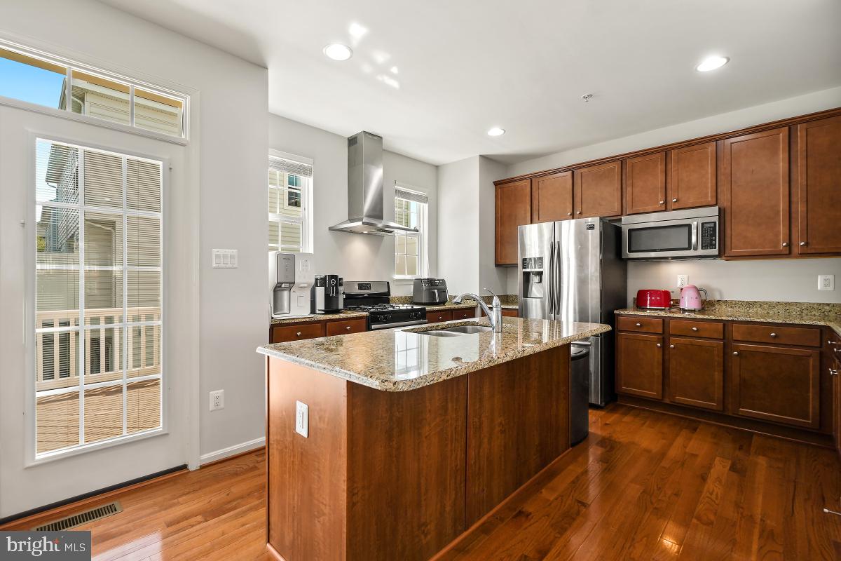 9836 Solar Course Laurel, MD 20723 - Photo 13 of 43