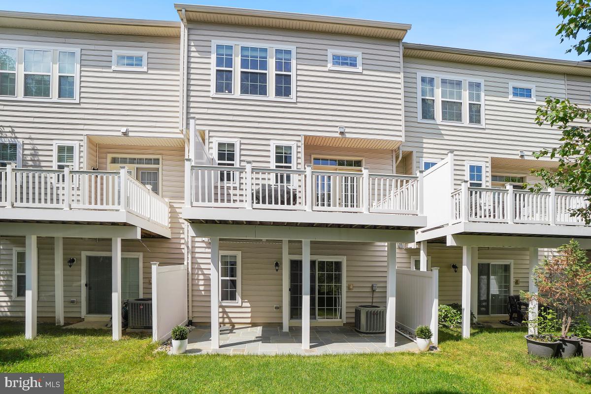 9836 Solar Course Laurel, MD 20723 - Photo 30 of 43