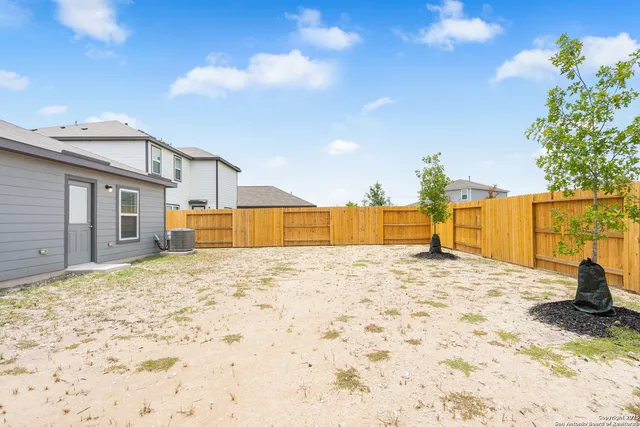 $1,945 | 11836 Luckey Villa, San Antonio, TX 78252