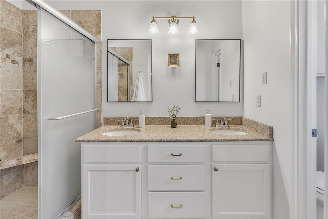 4713 Kensington Road Bryan, TX 77802 - Photo 19 of 44