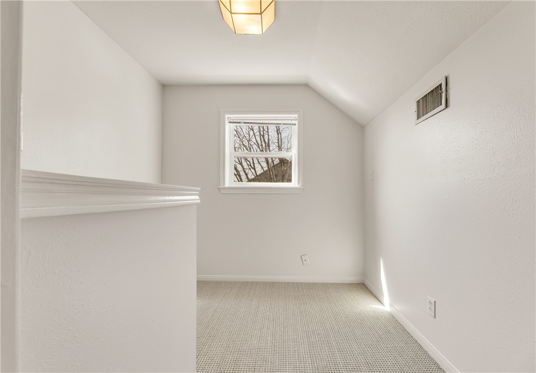 4713 Kensington Road Bryan, TX 77802 - Photo 30 of 44