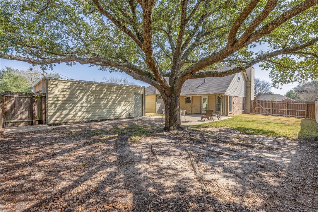 4713 Kensington Road Bryan, TX 77802 - Photo 40 of 44