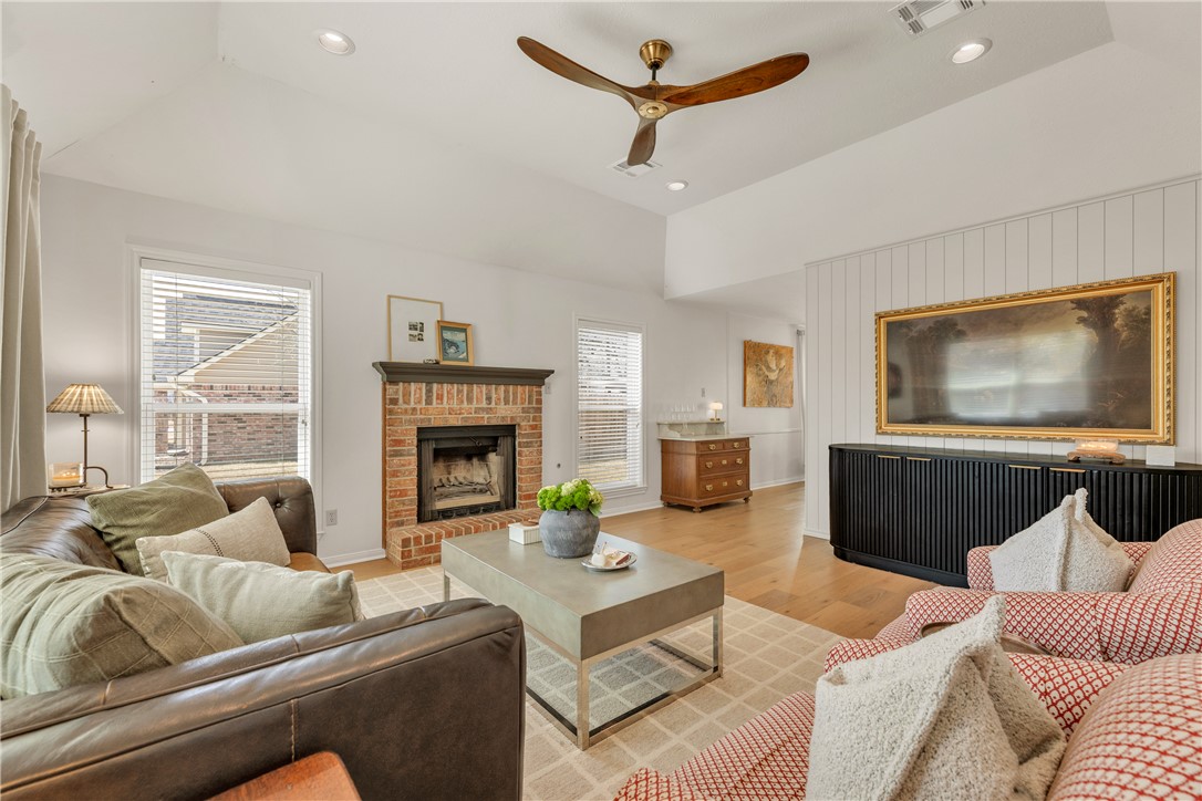 4713 Kensington Road Bryan, TX 77802 - Photo 5 of 44