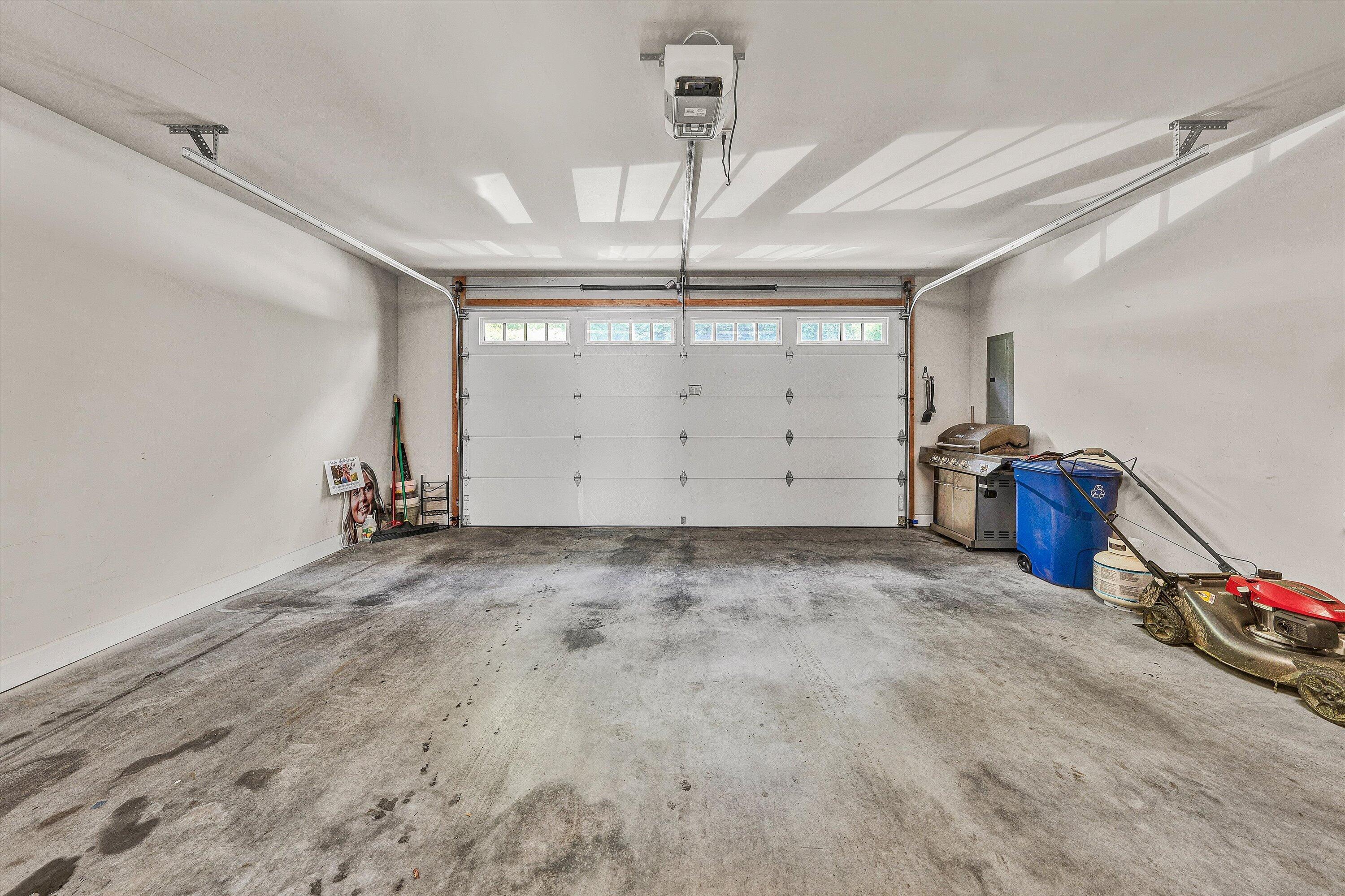 2750 McVitty Road Roanoke, VA 24018 - Photo 51 of 55 18-DSC00235