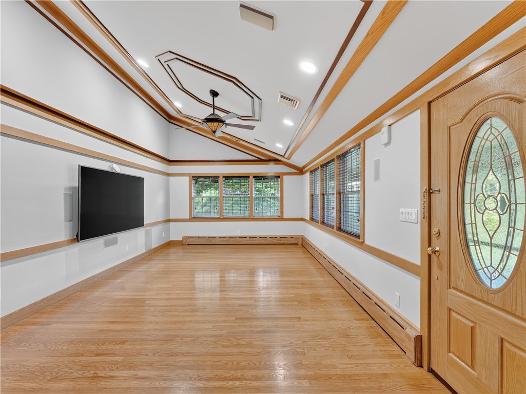 239 Bulgarmarsh Road Tiverton, RI 02878 - Photo 12 of 36