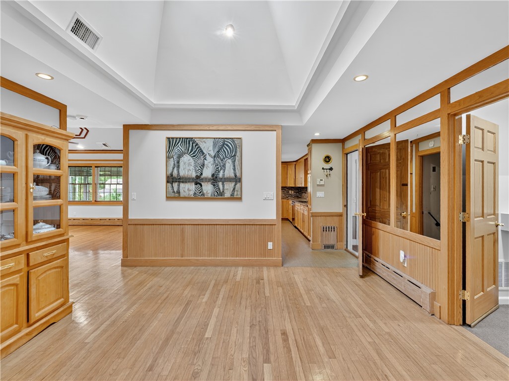 239 Bulgarmarsh Road Tiverton, RI 02878 - Photo 17 of 36