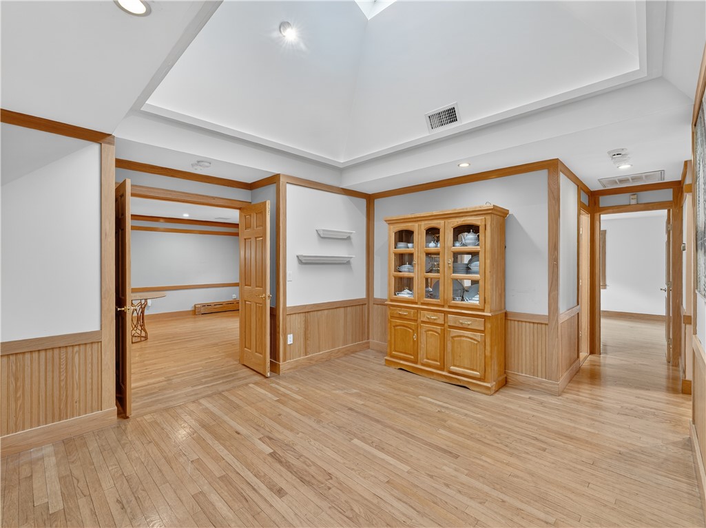 239 Bulgarmarsh Road Tiverton, RI 02878 - Photo 18 of 36