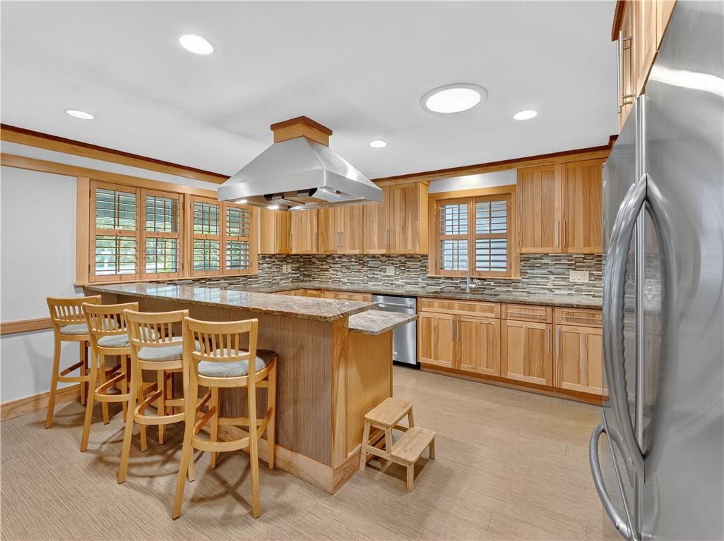 239 Bulgarmarsh Road Tiverton, RI 02878 - Photo 20 of 36