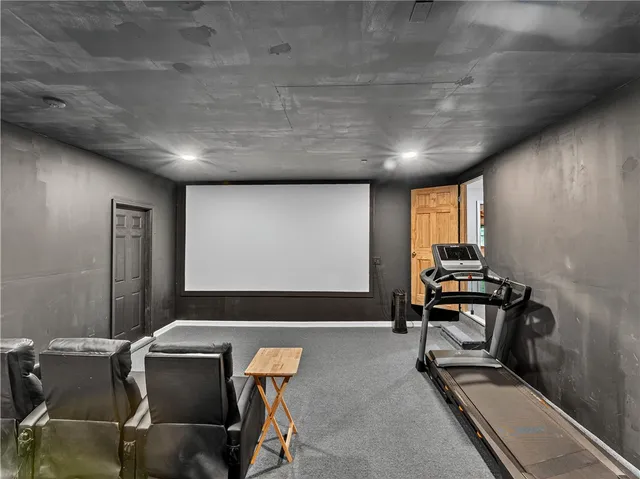 $5,000 | 239 Bulgarmarsh Road, Tiverton, RI 02878