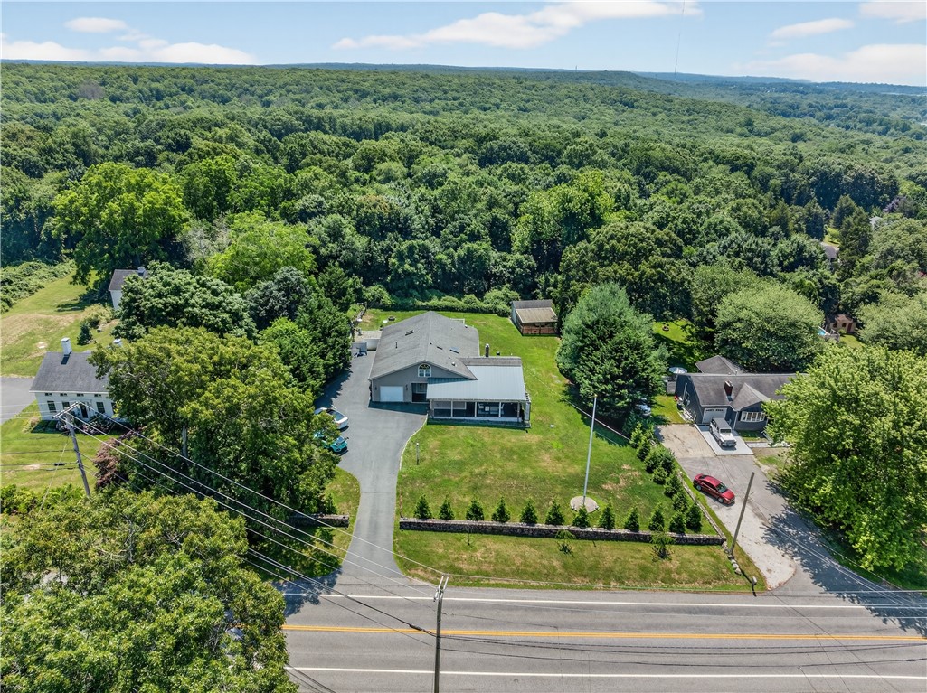 239 Bulgarmarsh Road Tiverton, RI 02878 - Photo 6 of 36