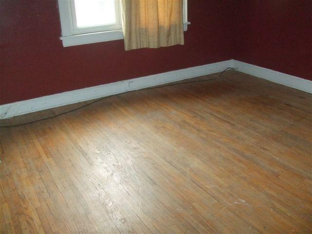 927 Berkeley Road Columbus, OH 43206 - Photo 6 of 10 Gallery Image 6