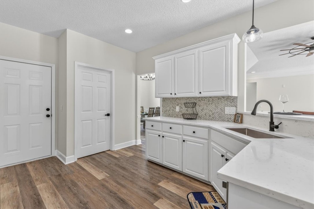 2657 Horseshoe Cove Road Waverly, GA 31565 - Photo 26 of 55 Kitchen View