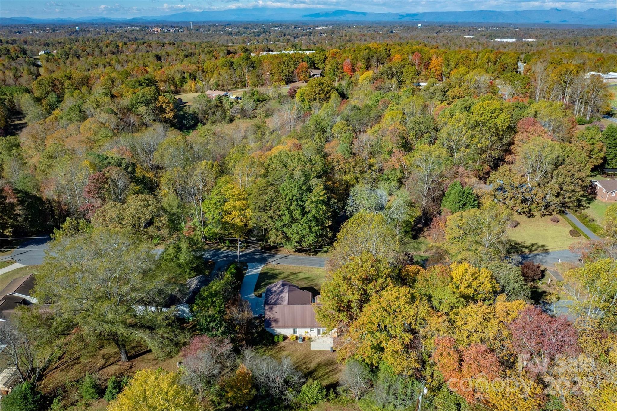 2693 Farmland Acrs Road Morganton, NC 28655 - Photo 11 of 33