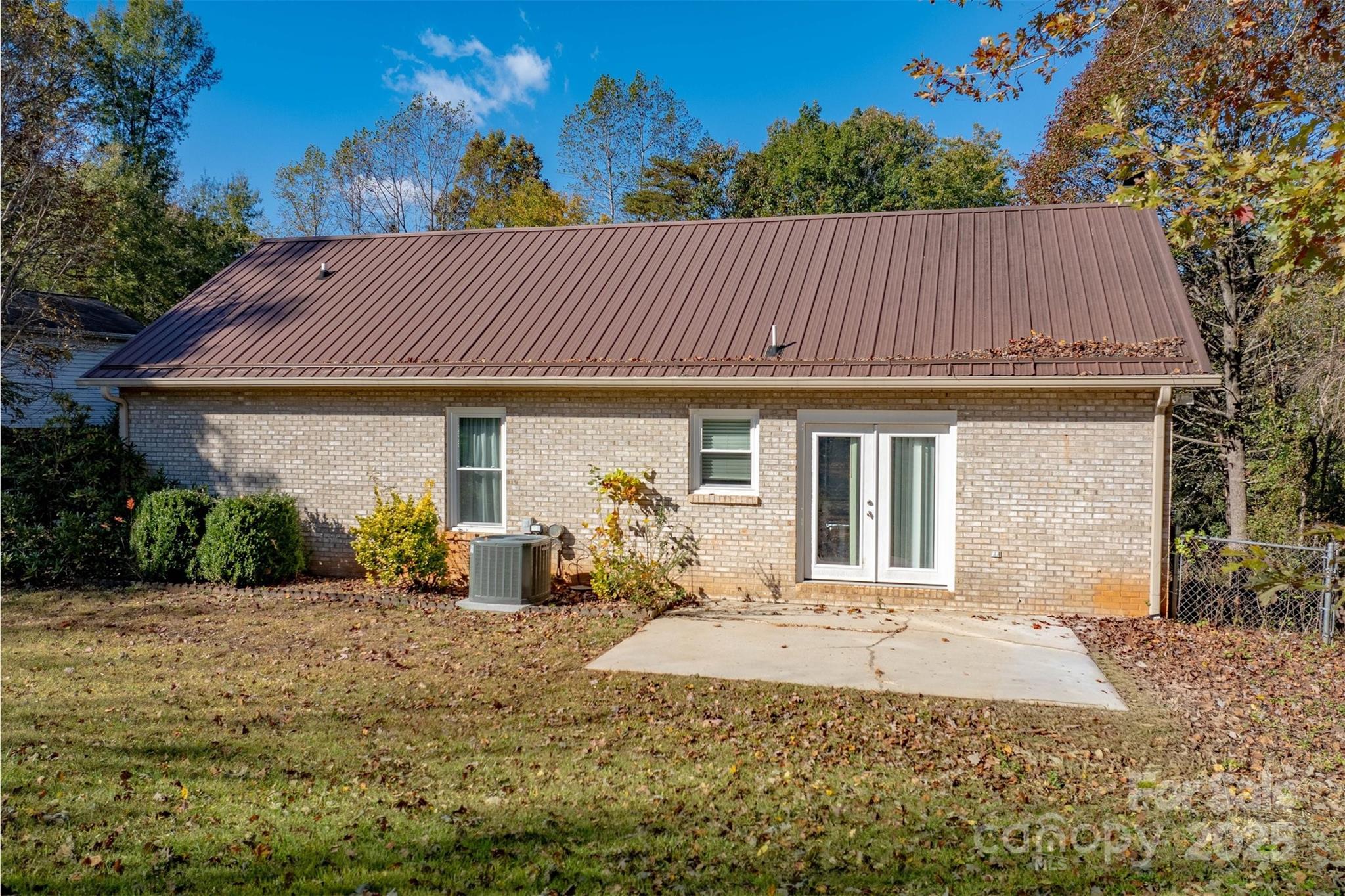 2693 Farmland Acrs Road Morganton, NC 28655 - Photo 6 of 33 a front view of a house with a porch