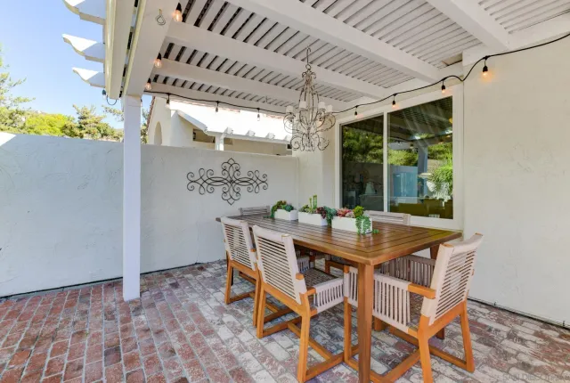 $799,999 | 2227 Medina Glen, Escondido, CA 92026