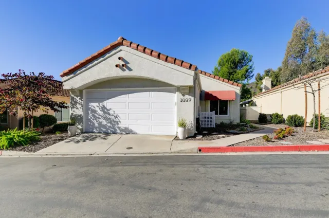 $799,999 | 2227 Medina Glen, Escondido, CA 92026