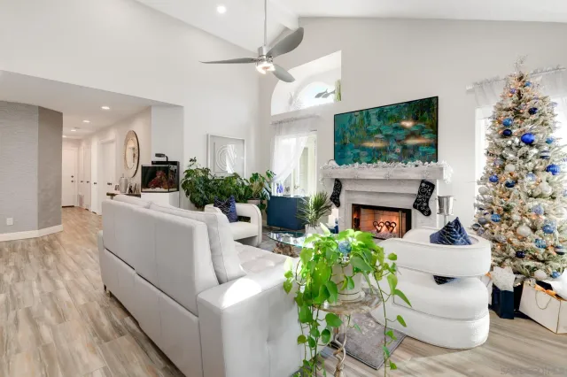 $799,999 | 2227 Medina Glen, Escondido, CA 92026